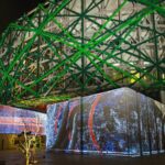 Gran Museo del Mundo Maya en Mérida, Yucatán, de noche.